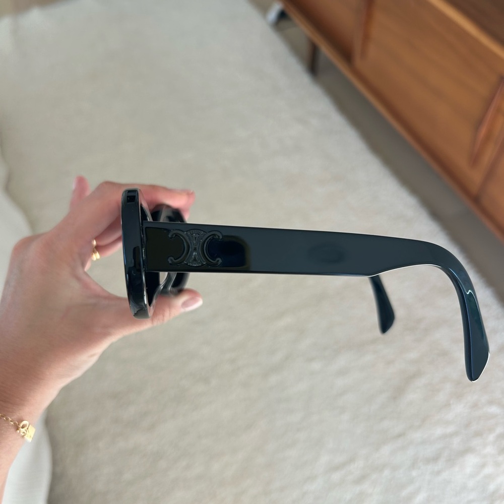 Celine triumph sunglasses black logo - new - Picture 4 of 14